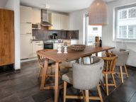 Chalet-appartement AlpenParks Bad Hofgastein Luxury-5