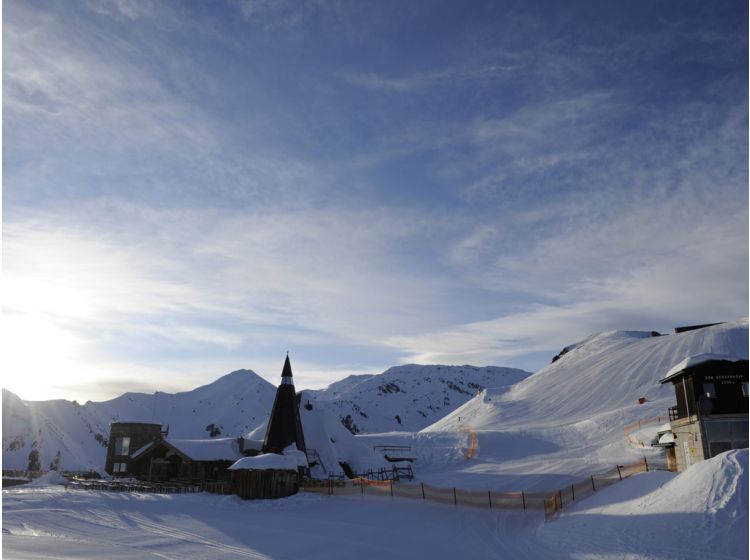 Skidorp Romantisch, zonnig wintersportdorp in een prachtige omgeving-1
