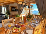 Chalet Marguerite met buiten-whirlpool-6