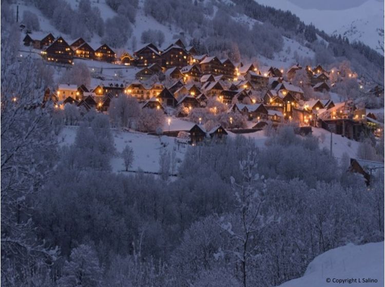 Skidorp Gezellig en authentiek dorpje; als alternatief voor Alpe d'Huez-1