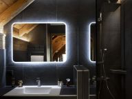 Chalet Prestige l'Atelier met sauna en buiten-whirpool-16