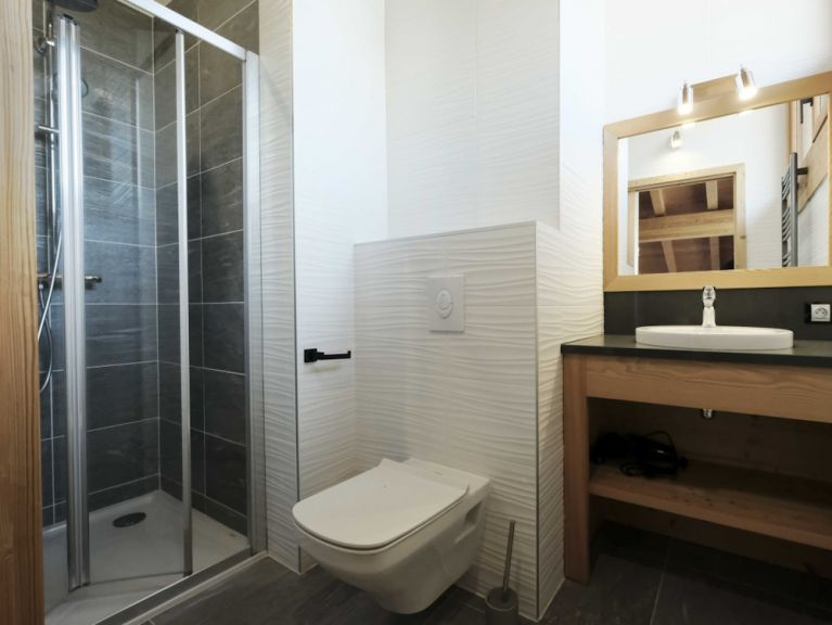 Chalet Caseblanche Tawny met open haard en sauna