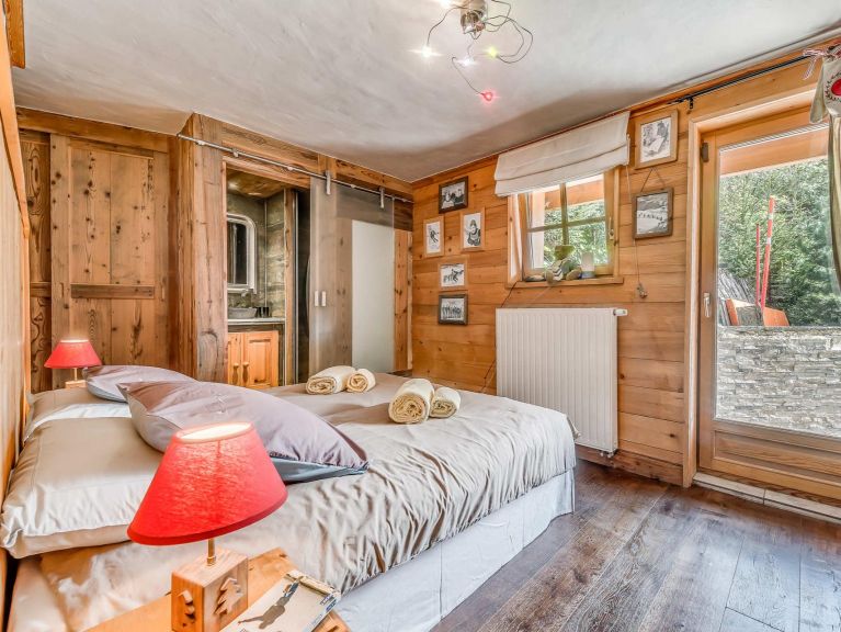 Chalet Iseran met buiten-whirlpool, sauna en hammam
