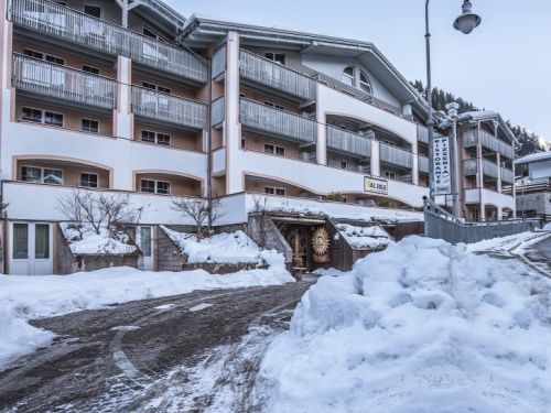 THE SUN Hotel Resort Clubresidence