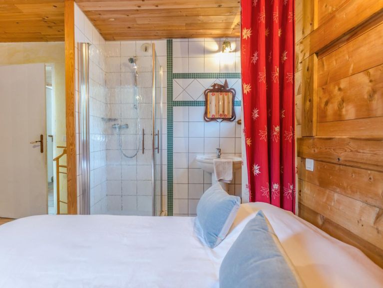 Chalet Piccola Pietra met privé-sauna