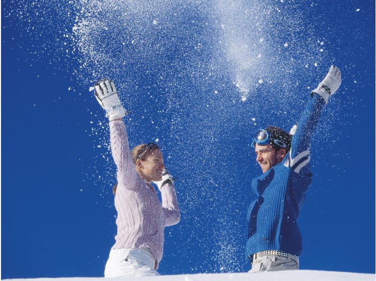 Skidorp Goed bereikbaar wintersportdorp met veel voorzieningen-1