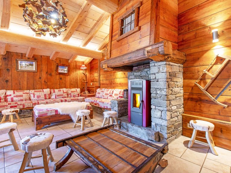 Chalet Père Marie met buiten-whirlpool  en sauna