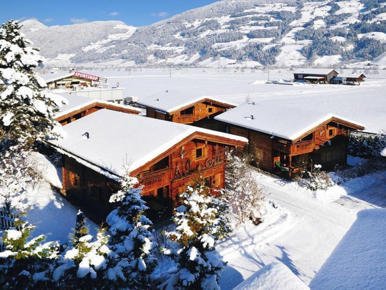 Chalet Almdorf Fügen