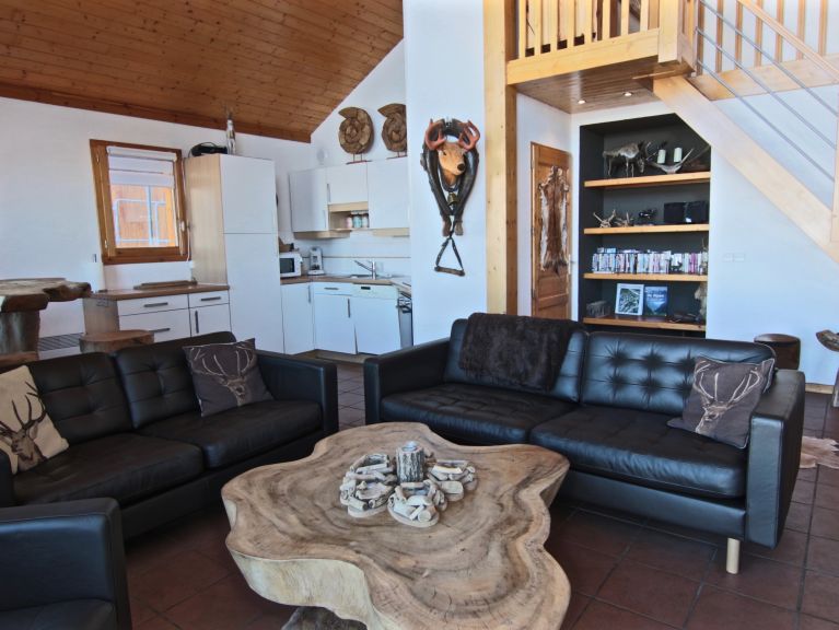 Chalet de Bellecôte Type 2, Château Doggestein
