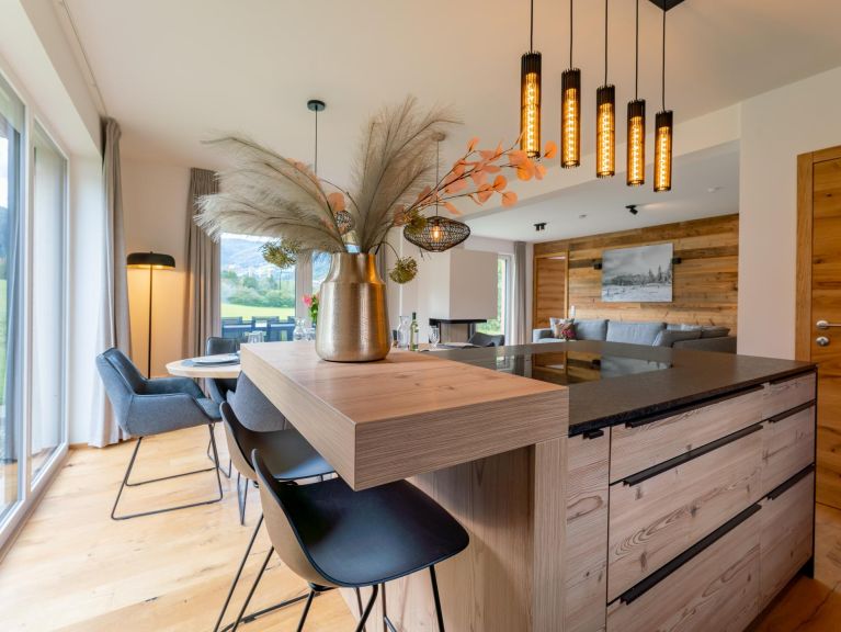 Chalet Mountain Chalet Alpinchique