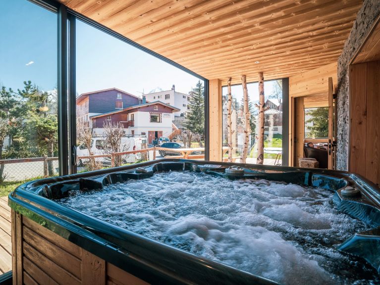 Chalet Sabot de Venus met buiten-whirlpool