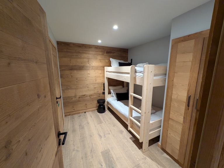 Chalet Sika