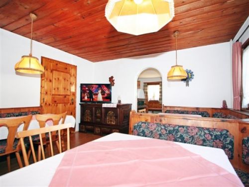 Chalet-appartement Hollenzen - 11 personen