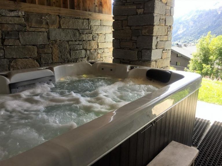 Chalet Dormeur met sauna en buiten-whirlpool