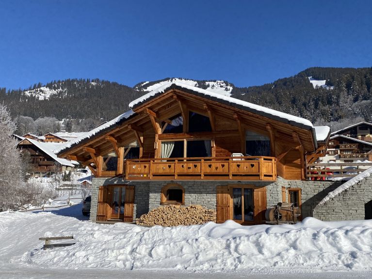 Chalet CYA01