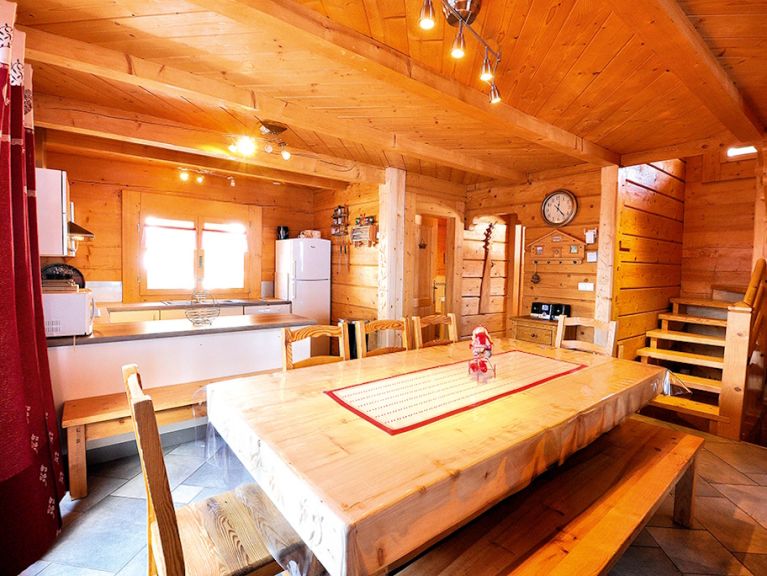 Chalet Tho' Max