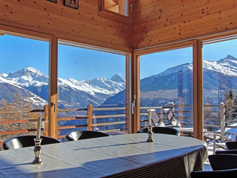 Chalet sur Piste met privé-sauna