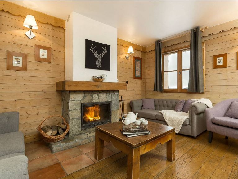 Chalet de L'Altiport Type DGA o.a. Anika