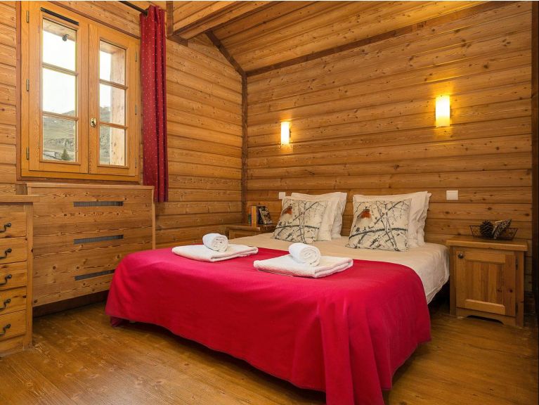 Chalet de L'Altiport Type DGA o.a. Anika