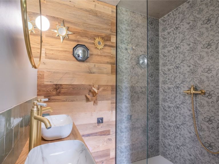 Chalet Le Duc Blanc met outdoor hottub
