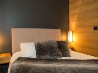 Chalet du Saix met privé-zwembad-14