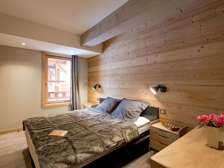 Chalet Nuance de Gris met buiten-whirlpool