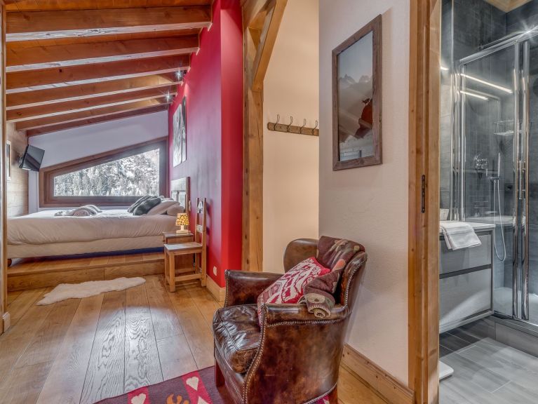 Chalet Zanskar met buiten-whirlpool