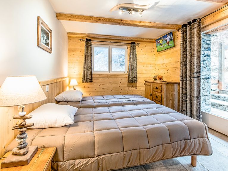 Chalet Le Pré Suzette, met sauna en buiten-whirlpool