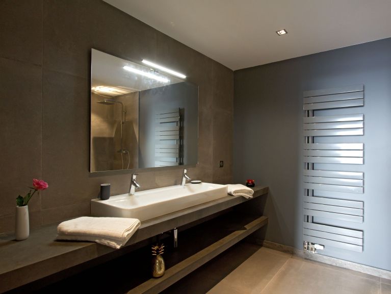 Chalet Nuance de Blanc met privé-sauna en buiten-whirlpool