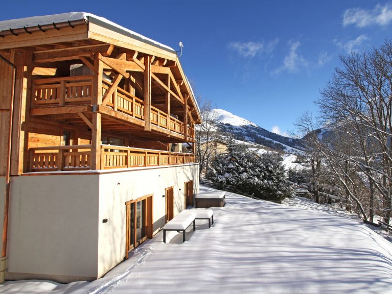 Chalet Nuance de Blanc met privé-sauna en buiten-whirlpool