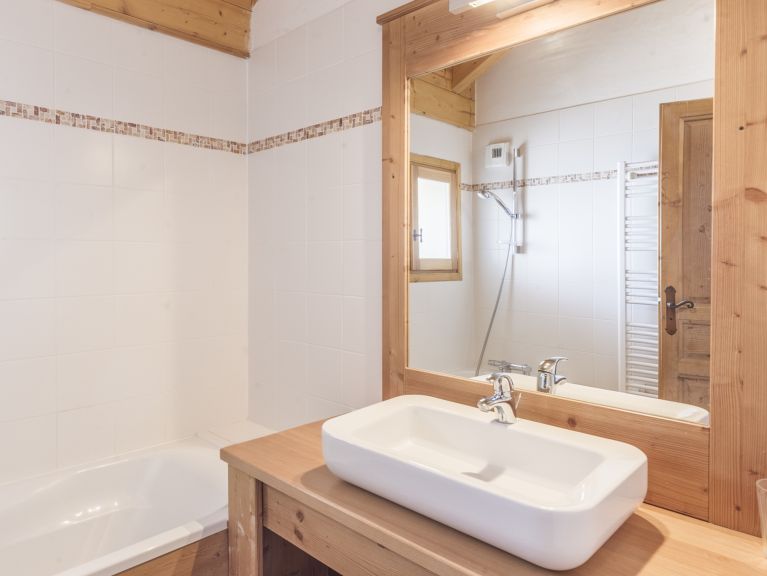 Chalet-appartement Dame Blanche 28 (combinatie 2x 14) personen met twee sauna's