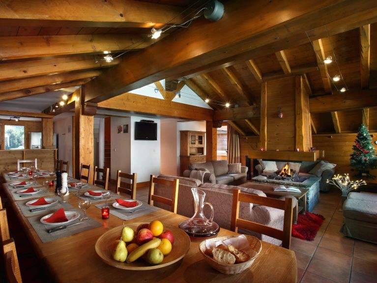 Chalet Loriquet Jaune