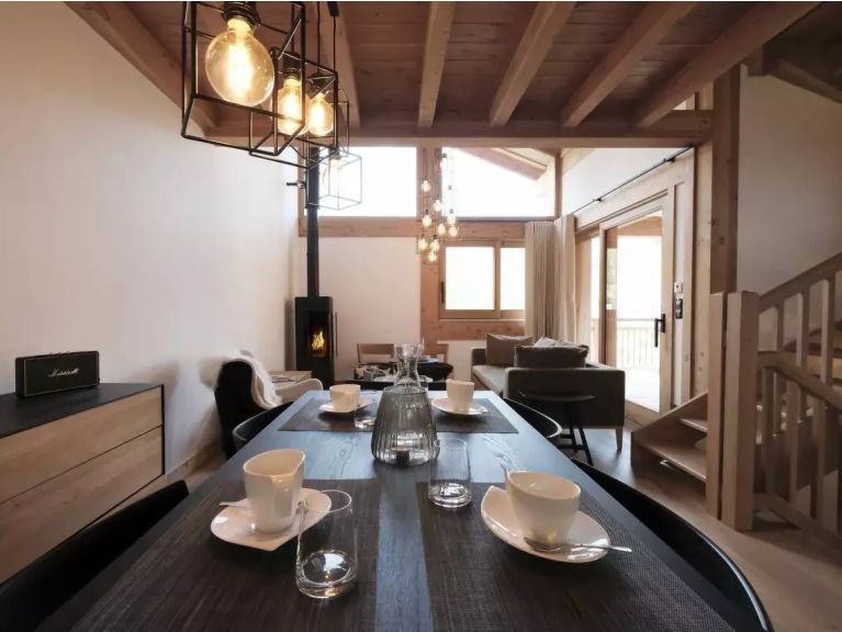 Chalet Caseblanche Selini met houtkachel en sauna