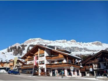 Skidorp Rustig wintersportdorp aangesloten op de Sella Ronda-9