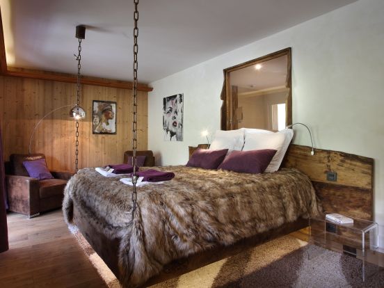 Chalet Purple-16
