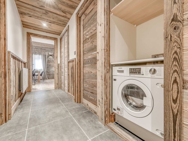 Chalet-appartement Eagle Lodge met whirlpool