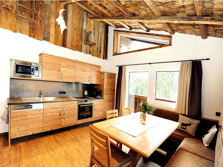 Chalet-appartement Berghof tweede verdieping, met (privé) infraroodcabine