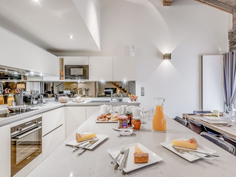 Chalet-appartement Eagle Lodge met whirlpool