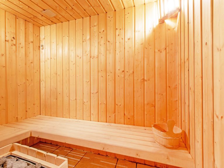 Chalet Père Marie met buiten-whirlpool  en sauna