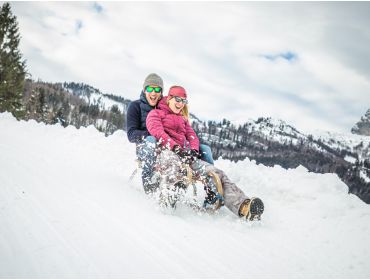 Skidorp Sfeervol wintersportdorp gelegen in zonnig dal-2