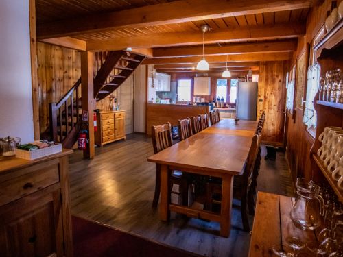 Chalet Anna inclusief catering en whirlpool - 17 personen