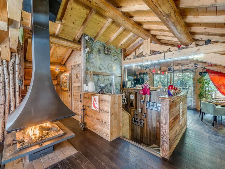 Chalet Iseran met buiten-whirlpool, sauna en hammam
