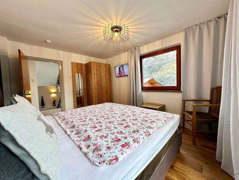 Chalet Mountain Lodge