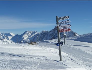 Skidorp Wintersportdorp gelegen midden tussen de pistes en skiliften-4