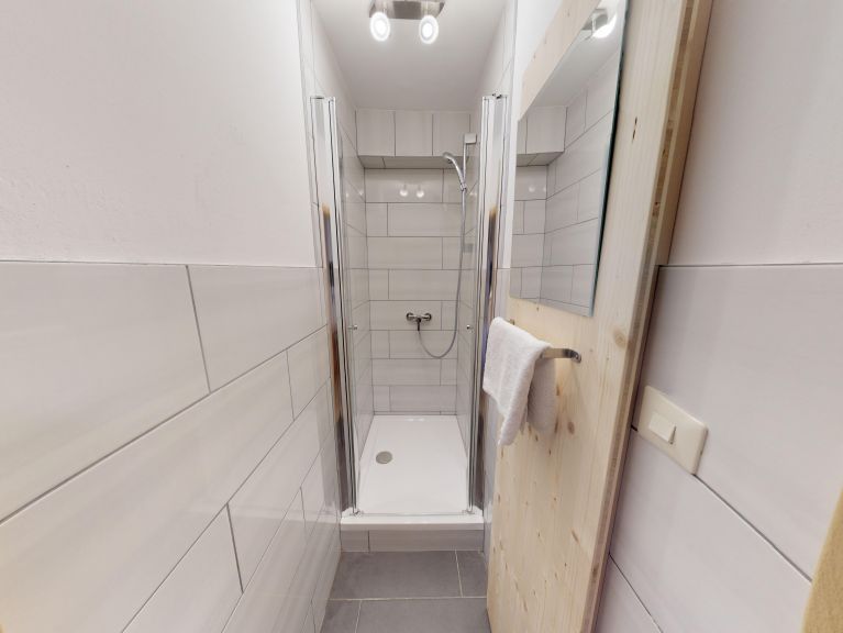 Chalet Edelweiss am See Combi, 5 apt. incl. gezamenlijke keuken en eetruimte