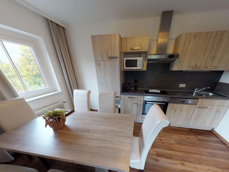 Chalet Edelweiss am See Combi, 5 apt. incl. gezamenlijke keuken en eetruimte