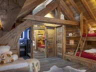 Chalet Prestige l'Atelier met sauna en buiten-whirpool-14