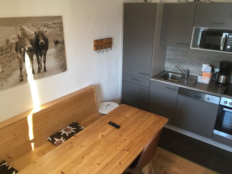 Chalet Edelweiss am See Combi, 5 apt. incl. gezamenlijke keuken en eetruimte