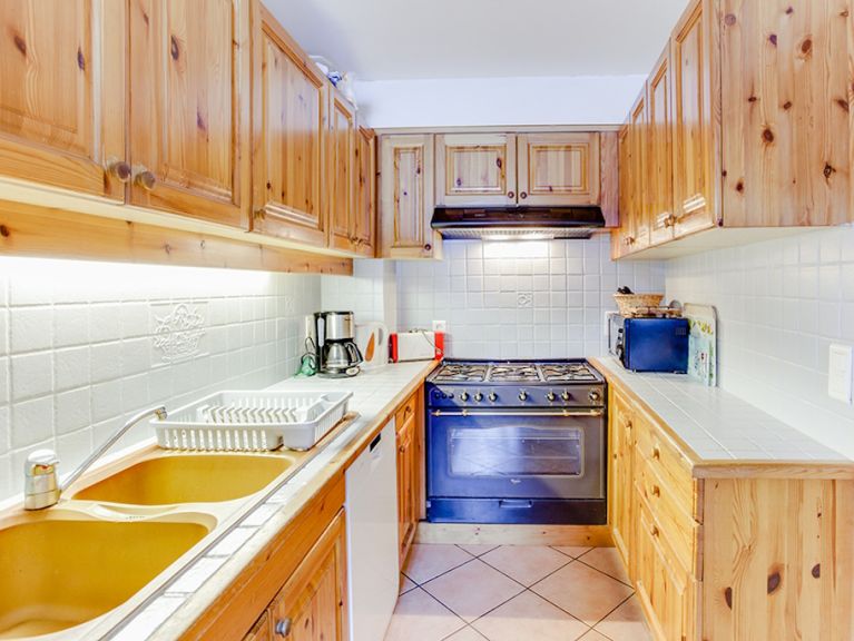 Chalet Les Gentianes met privé-sauna