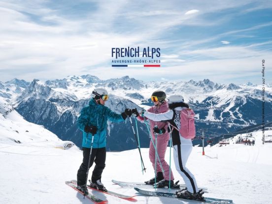 Sneeuwzeker skiën in Franse Alpen